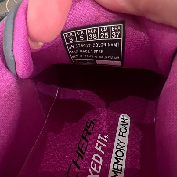 NIB Skechers Women’s Relaxed Fit Spikeless Floral Golf Shoes size 8 - Picture 9 of 9